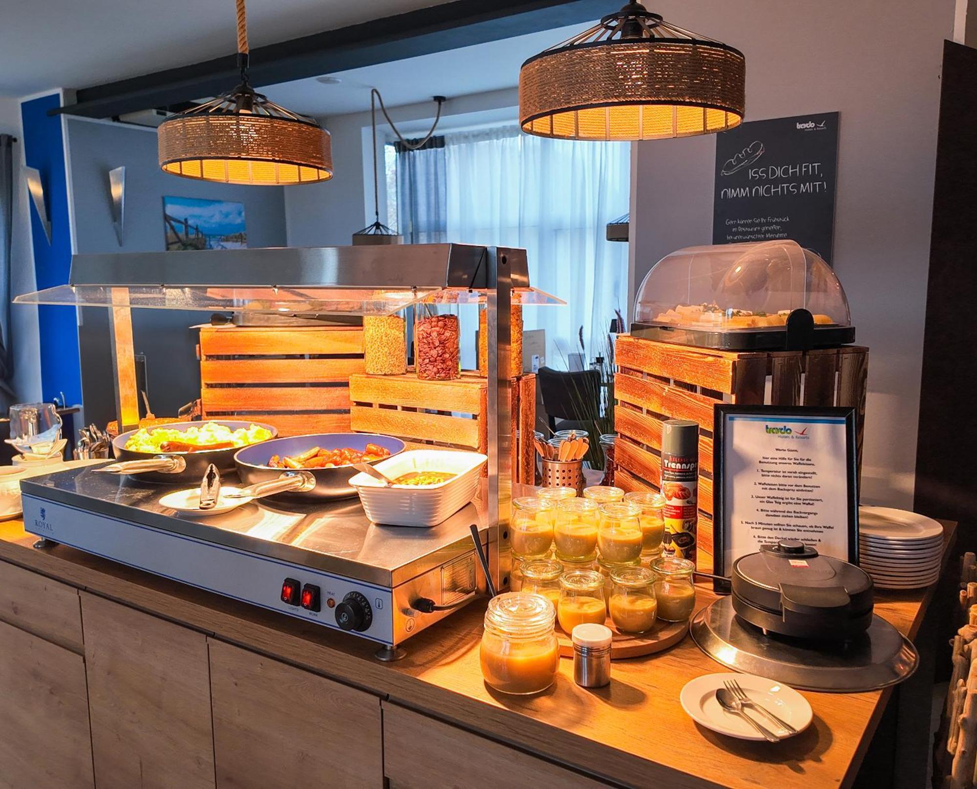 Inselhotel Kleiner Bodden Buschvitz Ngoại thất bức ảnh