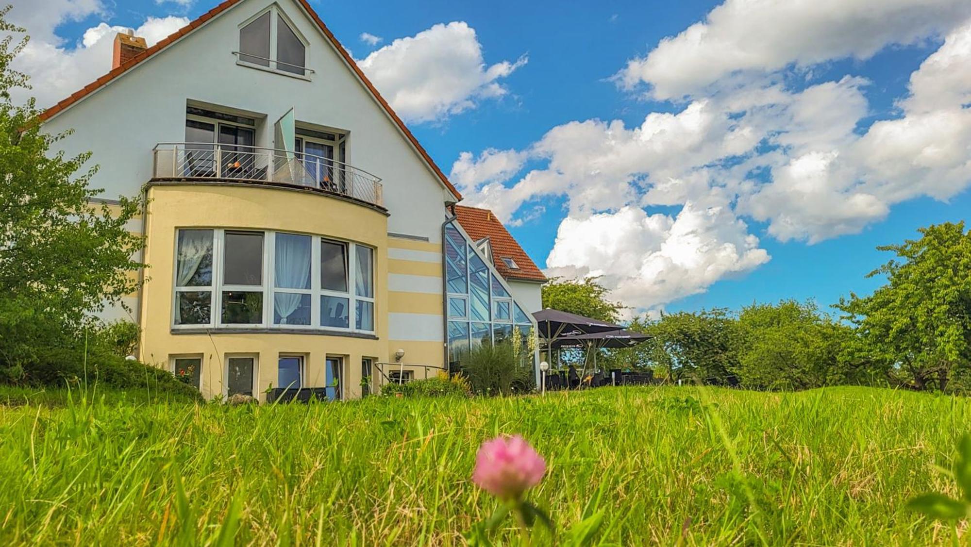 Inselhotel Kleiner Bodden Buschvitz Ngoại thất bức ảnh